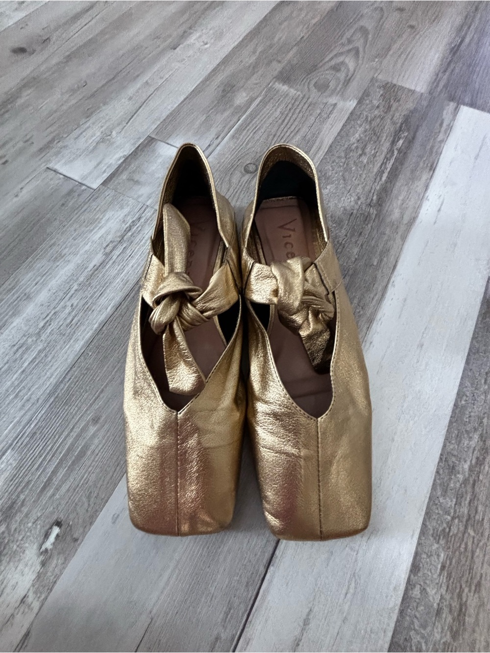 Vince Metallic Gold Knot-Detail Leather Flats